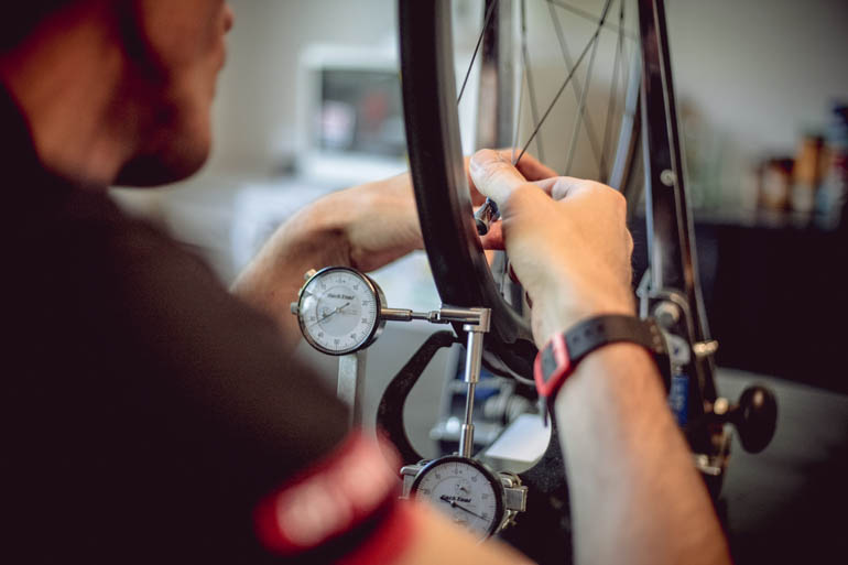 réglage et équilibrage roue artisanale